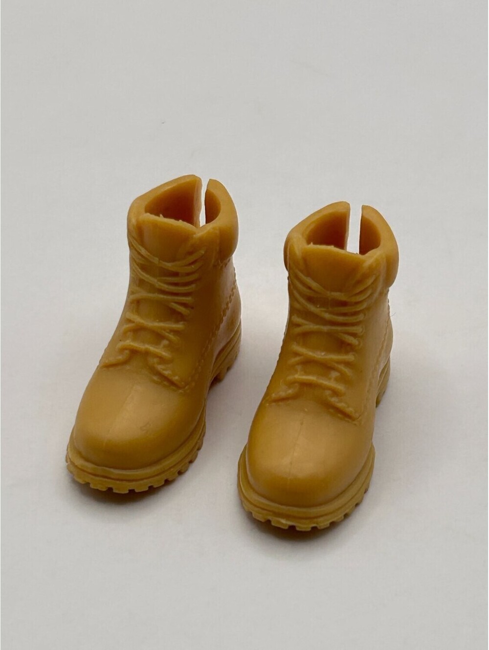 Unbranded Tan Work Boots Pair 1:6 Fashion Doll Shoes